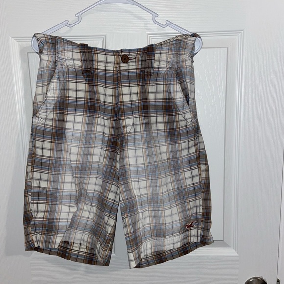 Hollister Other - Mens Hollister plaid shorts size 30 brown casual 100% cotton good condition